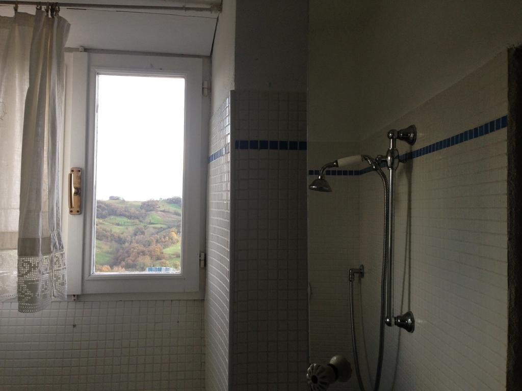B&B Casa Della Musica Vezzano sul Crostolo Экстерьер фото